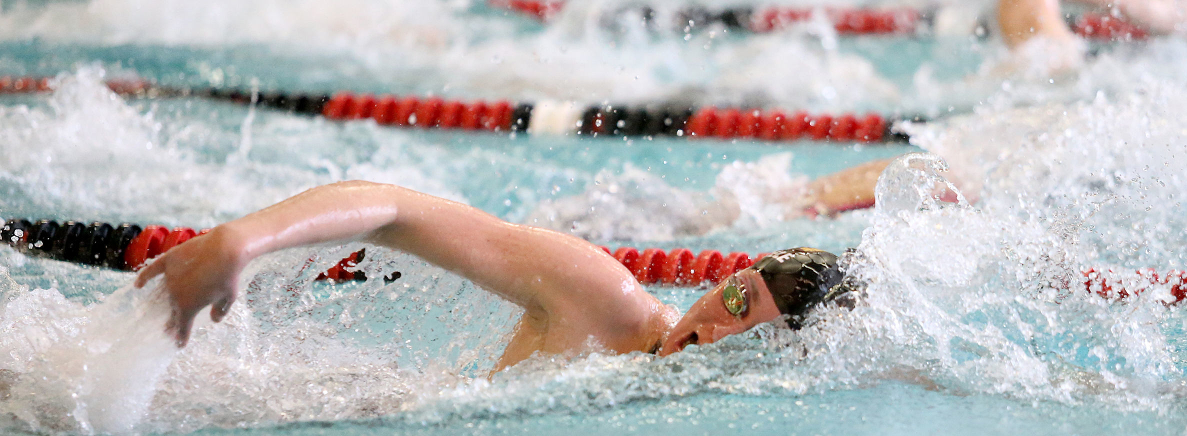 102718-Regional-Swimming-008